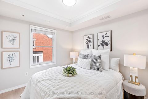 Photo 25 at 6 - 29 Frances Loring Lane, South Riverdale, Toronto