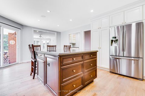Photo 9 at 152 Treegrove Circle, Hills of St Andrew, Aurora