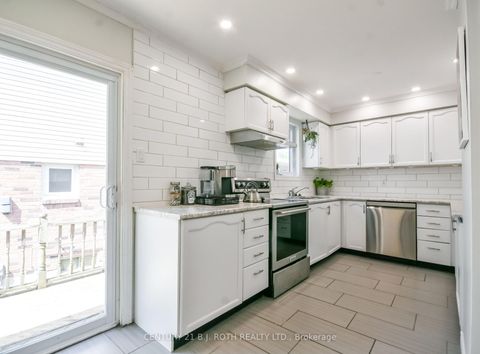 Photo 14 at 24 Pae Drive, Painswick North, Barrie