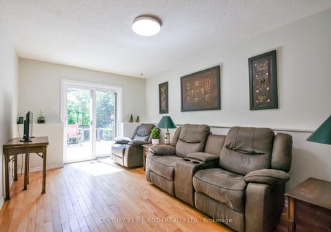 Photo 22 at 24 Pae Drive, Painswick North, Barrie