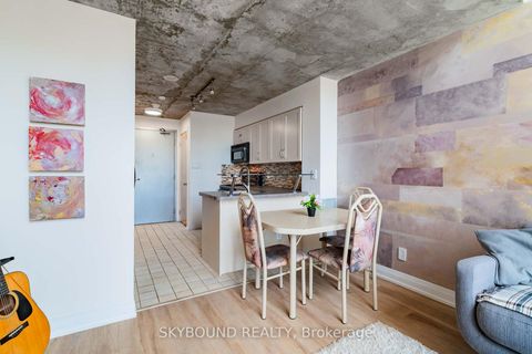 Photo 13 at 802 - 255 Richmond Street E, Moss Park, Toronto