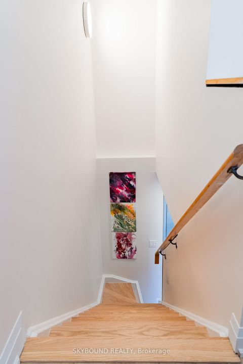 Photo 17 at 802 - 255 Richmond Street E, Moss Park, Toronto