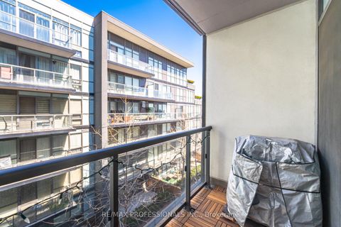 Photo 21 at 922 - 15 James Finlay Way, CFB, Toronto