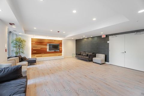 Photo 32 at 922 - 15 James Finlay Way, CFB, Toronto