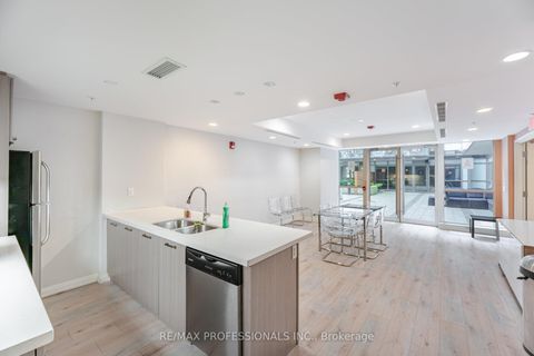 Photo 36 at 922 - 15 James Finlay Way, CFB, Toronto