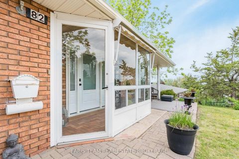 Photo 2 at 82 Bayview Drive, Allandale Heights, Barrie