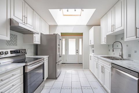 Photo 7 at 82 Bayview Drive, Allandale Heights, Barrie