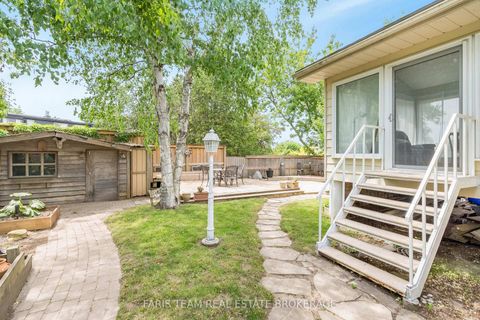 Photo 36 at 82 Bayview Drive, Allandale Heights, Barrie