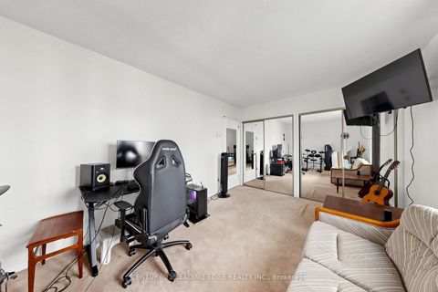 Photo 23 at 323 Waratah Avenue, Leslie Valley, Newmarket