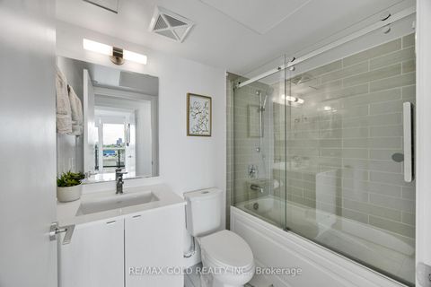 Photo 10 at 1305 - 1461 Lawrence Avenue W, Amesbury, Toronto