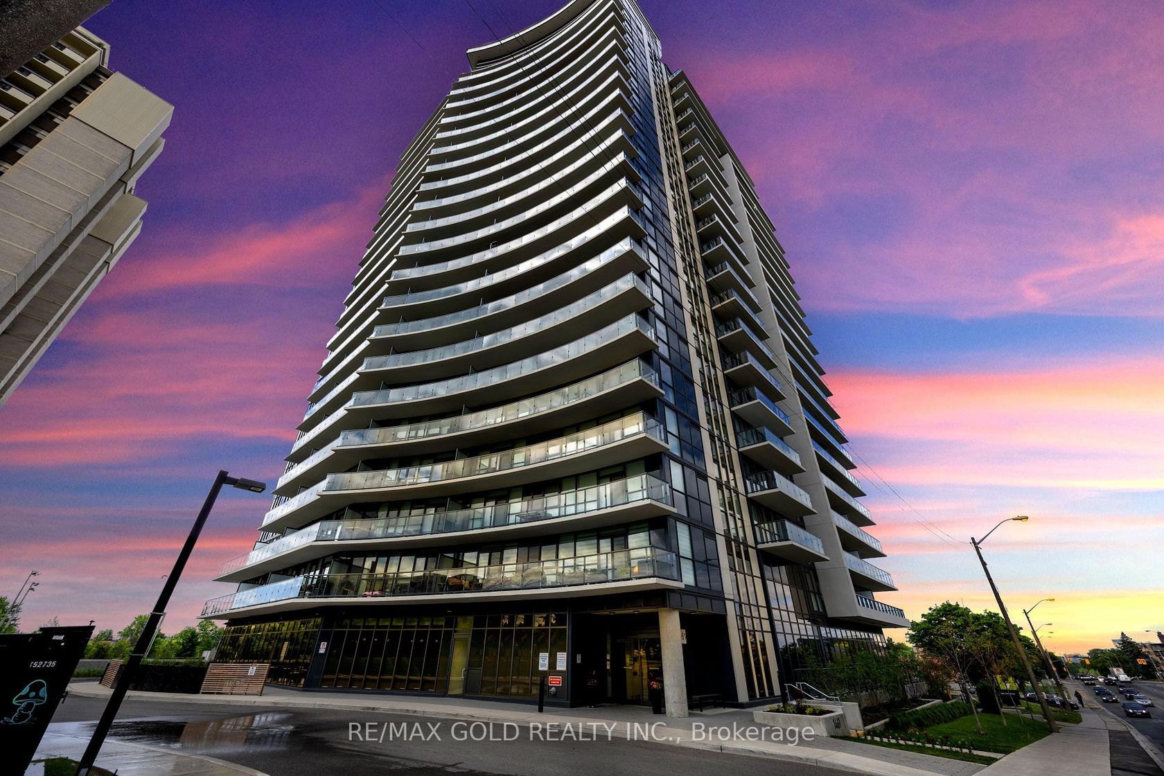 1305 - 1461 Lawrence Avenue W, Amesbury, Toronto photo number 2