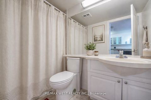 Photo 7 at 1717 - 188 Doris Avenue, Willowdale East, Toronto