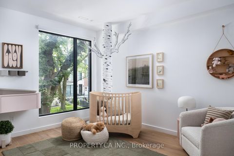 Photo 14 at 165 Lisgar Street, Niagara, Toronto