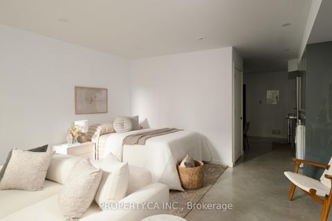Photo 44 at 165 Lisgar Street, Niagara, Toronto