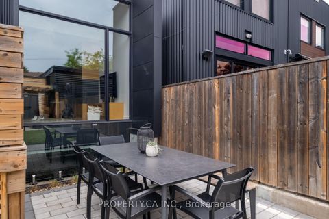 Photo 48 at 165 Lisgar Street, Niagara, Toronto