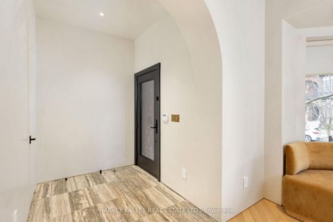 Photo 3 at 111 Bedford Road, Annex, Toronto