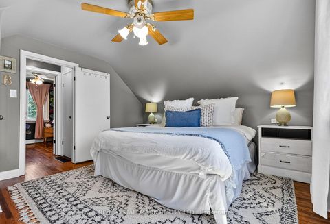 Photo 19 at 32 Rockwood Drive, Cliffcrest, Toronto