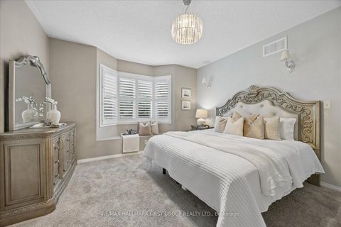 Photo 12 at 165 Northern Dancer Drive, Windfields, Oshawa