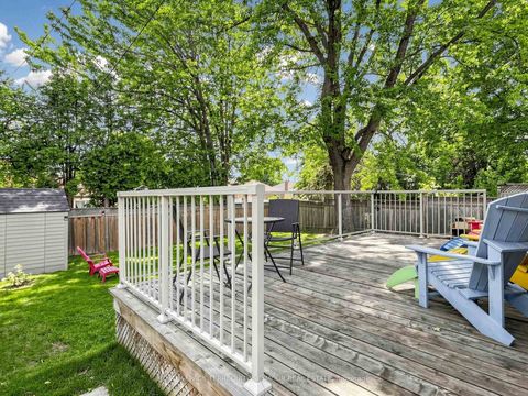 Photo 30 at 53 Vauxhall Drive, Dorset Park, Toronto