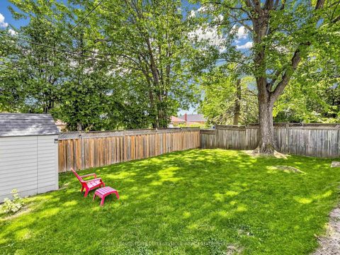 Photo 33 at 53 Vauxhall Drive, Dorset Park, Toronto