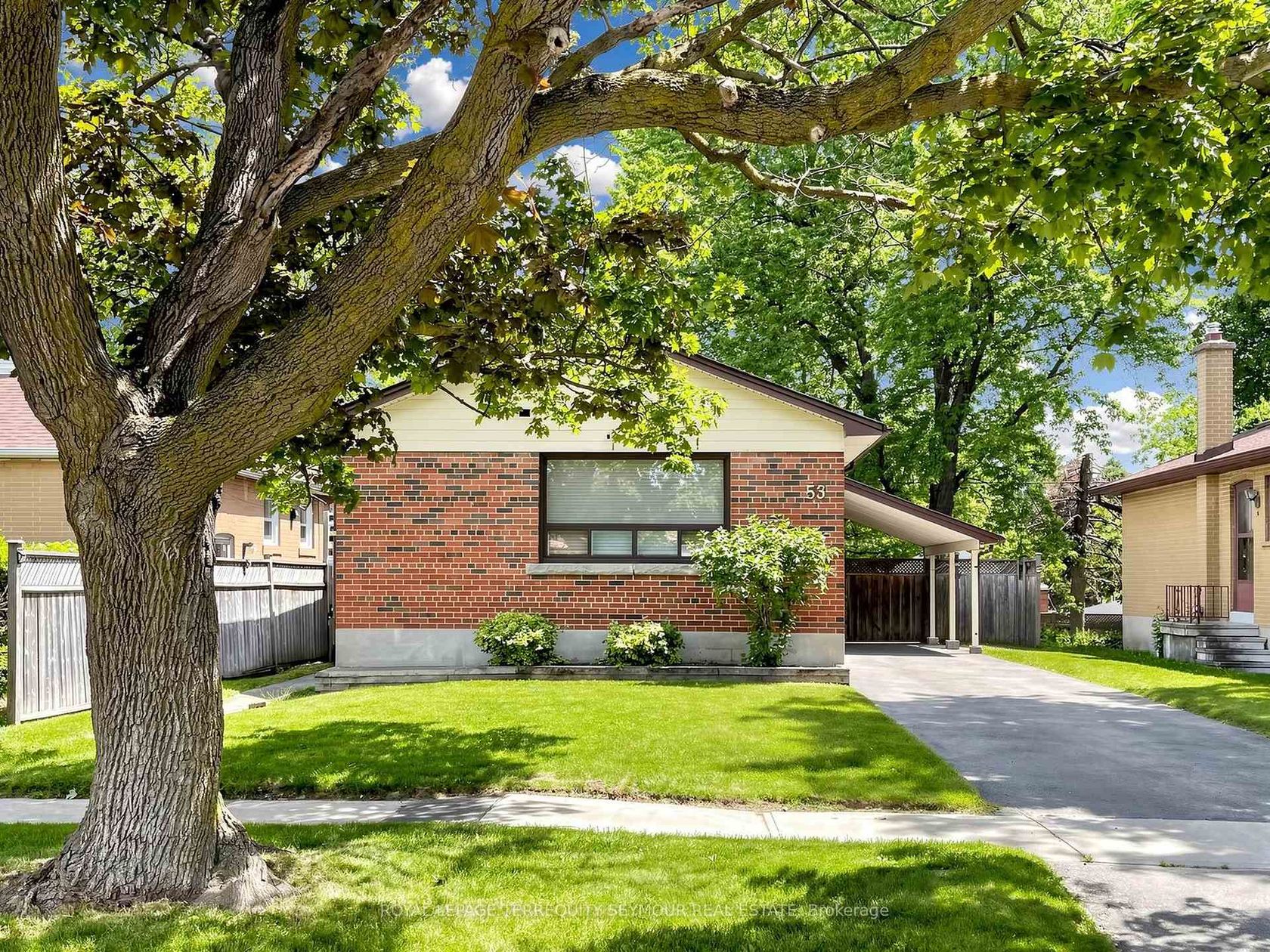53 Vauxhall Drive, Dorset Park, Toronto 