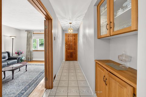 Photo 3 at 376 Rustic Road, Maple Leaf, Toronto