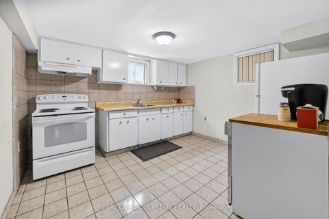 Photo 30 at 376 Rustic Road, Maple Leaf, Toronto