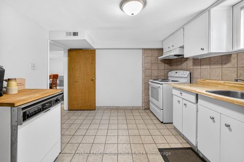 Photo 32 at 376 Rustic Road, Maple Leaf, Toronto