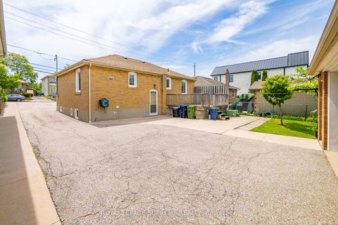 Photo 39 at 376 Rustic Road, Maple Leaf, Toronto