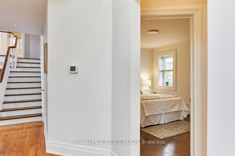 Photo 24 at 10 Queensgrove Road, Cliffside, Toronto