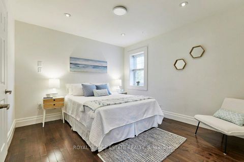 Photo 25 at 10 Queensgrove Road, Cliffside, Toronto