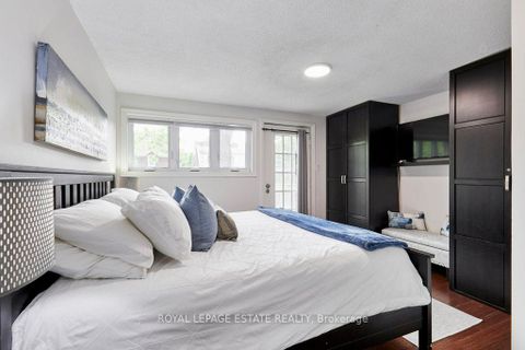 Photo 29 at 10 Queensgrove Road, Cliffside, Toronto