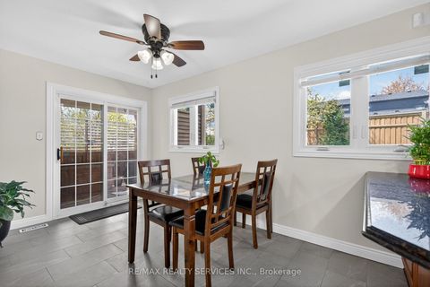 Photo 13 at 2 Dunbar Drive, Blue Grass Meadows, Whitby