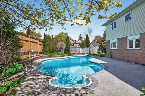Photo 17 at 2 Dunbar Drive, Blue Grass Meadows, Whitby