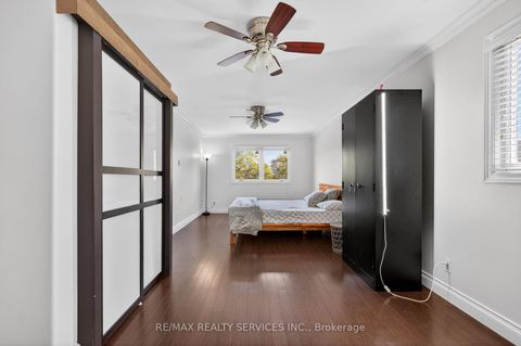 Photo 21 at 2 Dunbar Drive, Blue Grass Meadows, Whitby