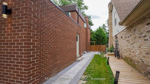 Photo 45 at 47 Robinter Drive, Newtonbrook East, Toronto