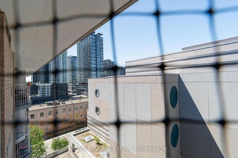 Photo 32 at 1010 - 18 Stafford Street, Niagara, Toronto