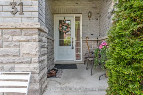 Photo 1 at 31 Linnell Street, Central East, Ajax