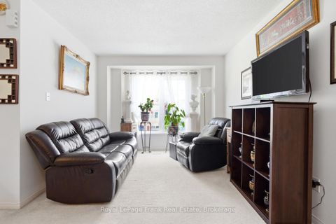Photo 5 at 31 Linnell Street, Central East, Ajax