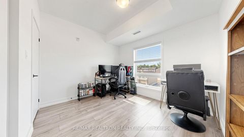 Photo 17 at 408 - 10 Culinary Lane, Rural Barrie Southeast, Barrie