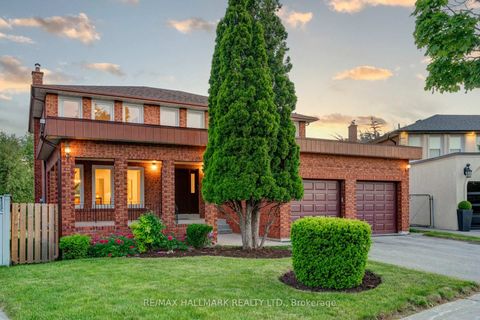 Photo 1 at 38 Elmartin Drive, Steeles, Toronto