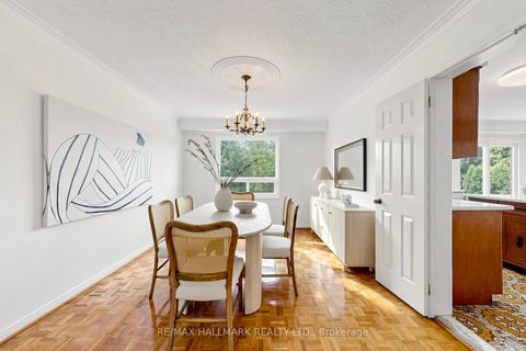 Photo 14 at 38 Elmartin Drive, Steeles, Toronto