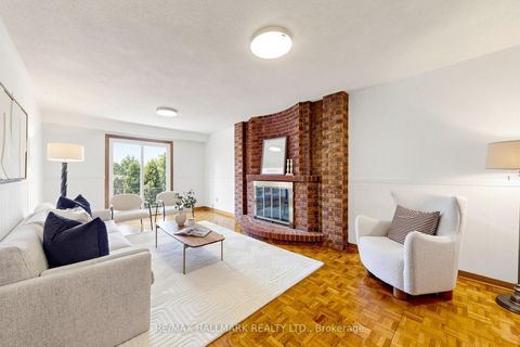Photo 24 at 38 Elmartin Drive, Steeles, Toronto