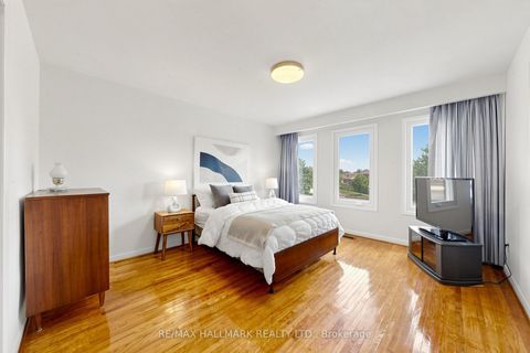 Photo 35 at 38 Elmartin Drive, Steeles, Toronto