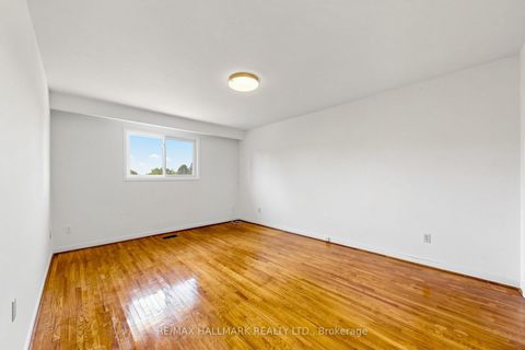 Photo 37 at 38 Elmartin Drive, Steeles, Toronto