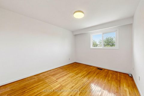 Photo 38 at 38 Elmartin Drive, Steeles, Toronto