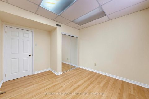 Photo 46 at 38 Elmartin Drive, Steeles, Toronto