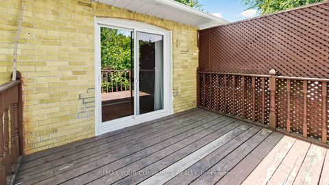 Photo 32 at 10 Winlaw Place, Old Markham Village, Markham
