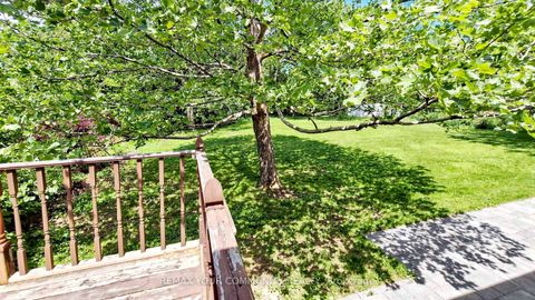 Photo 34 at 10 Winlaw Place, Old Markham Village, Markham