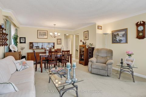 Photo 7 at 122 Nelson Street, Woburn, Toronto